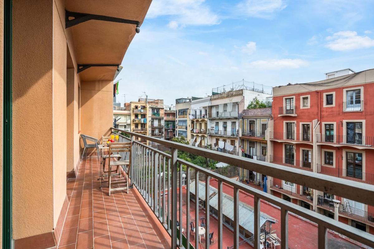 Lodging Apartments Liceu G1 Barcelona Exteriör bild