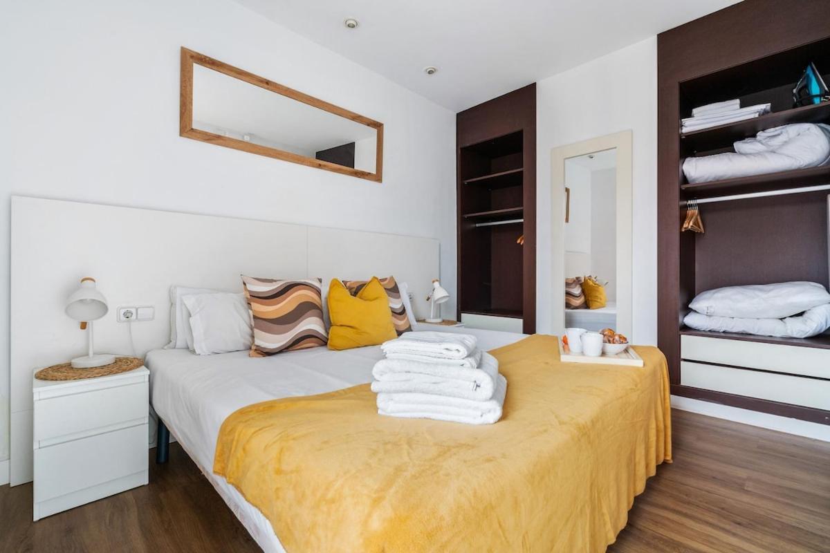 Lodging Apartments Liceu G1 Barcelona Exteriör bild